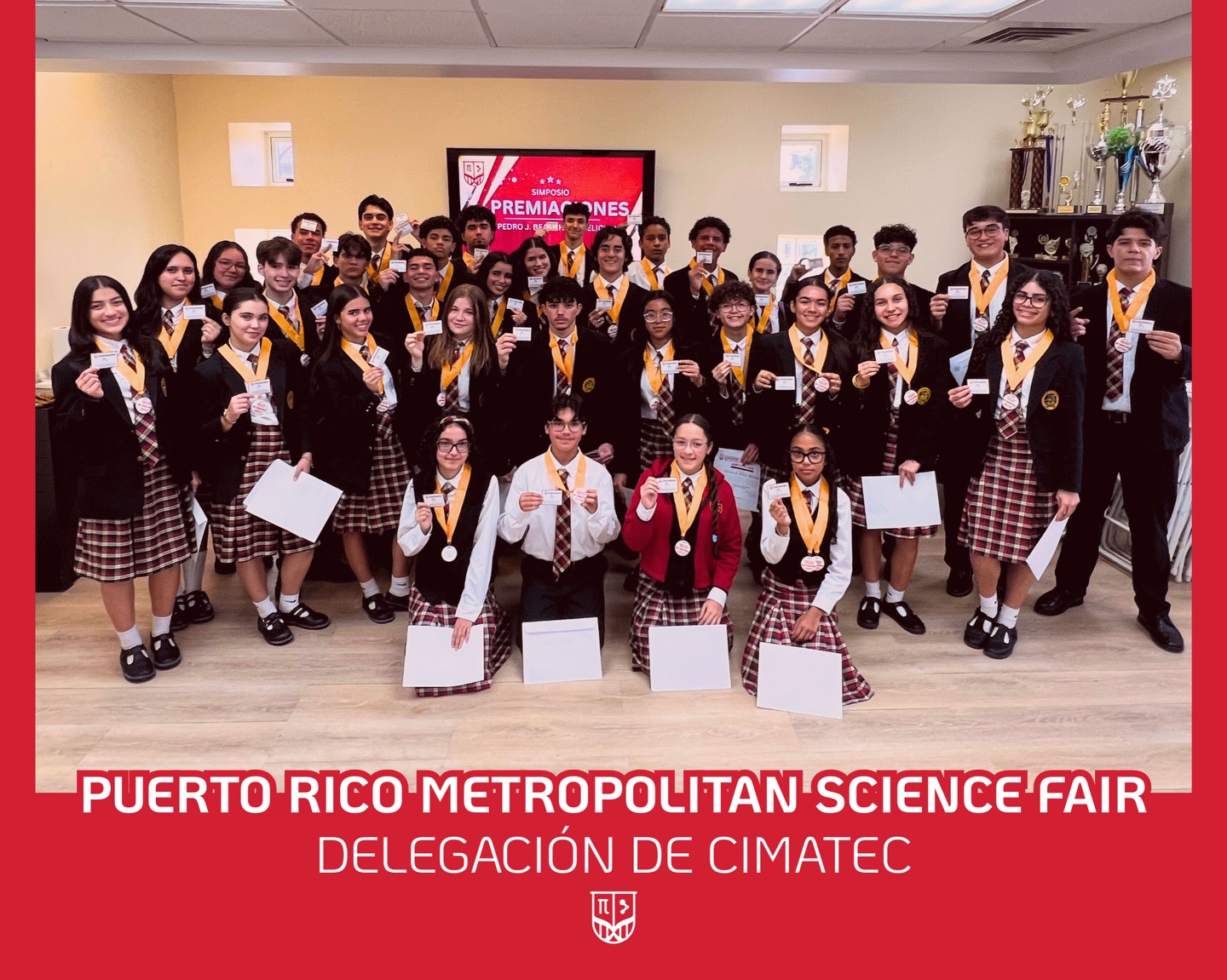 Delegación de Cimatec presente en la Puerto Rico Metropolitan Science Fair en la Universidad Politécnica de Hato Rey.