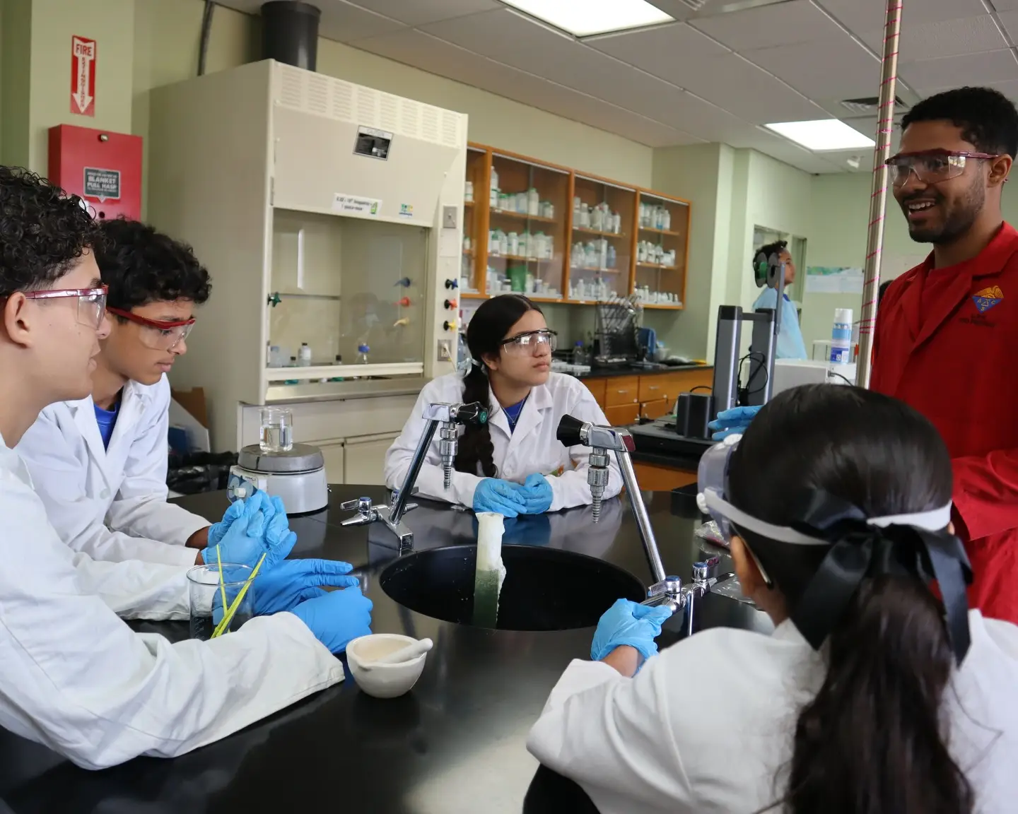 Actividades del Club Avogadro en CIMATEC