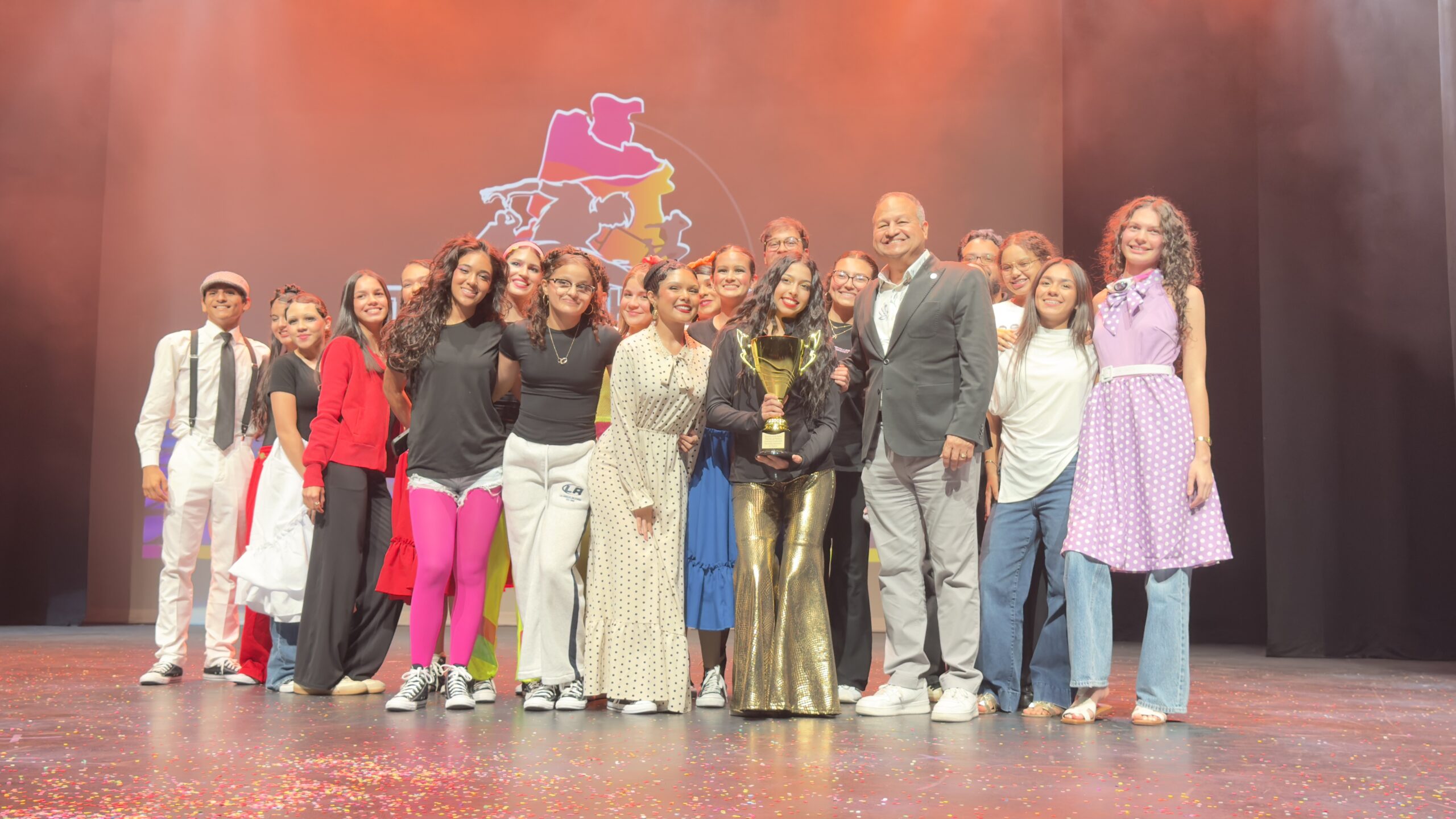 Premio a presentación favorita del público recibido en Juventour Criollo 2026